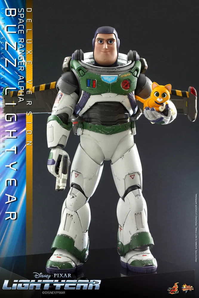 Space Ranger Alpha Buzz Lightyear (Deluxe Version) Sixth Scale Figure by Hot Toys